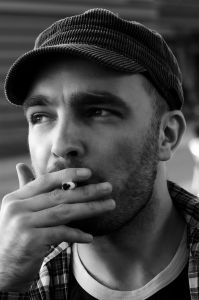 907552_smoker_bw.jpg